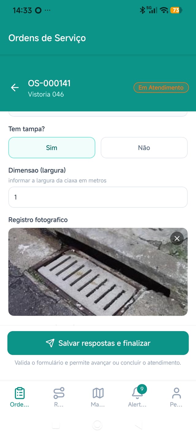 Formulário preenchido no app com foto real capturada em campo